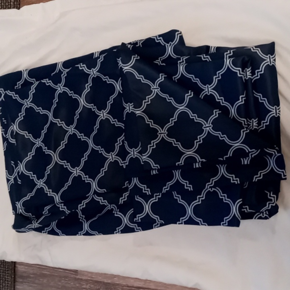 Beautiful navy blue and white curtains 2(48x84) ready for something new.